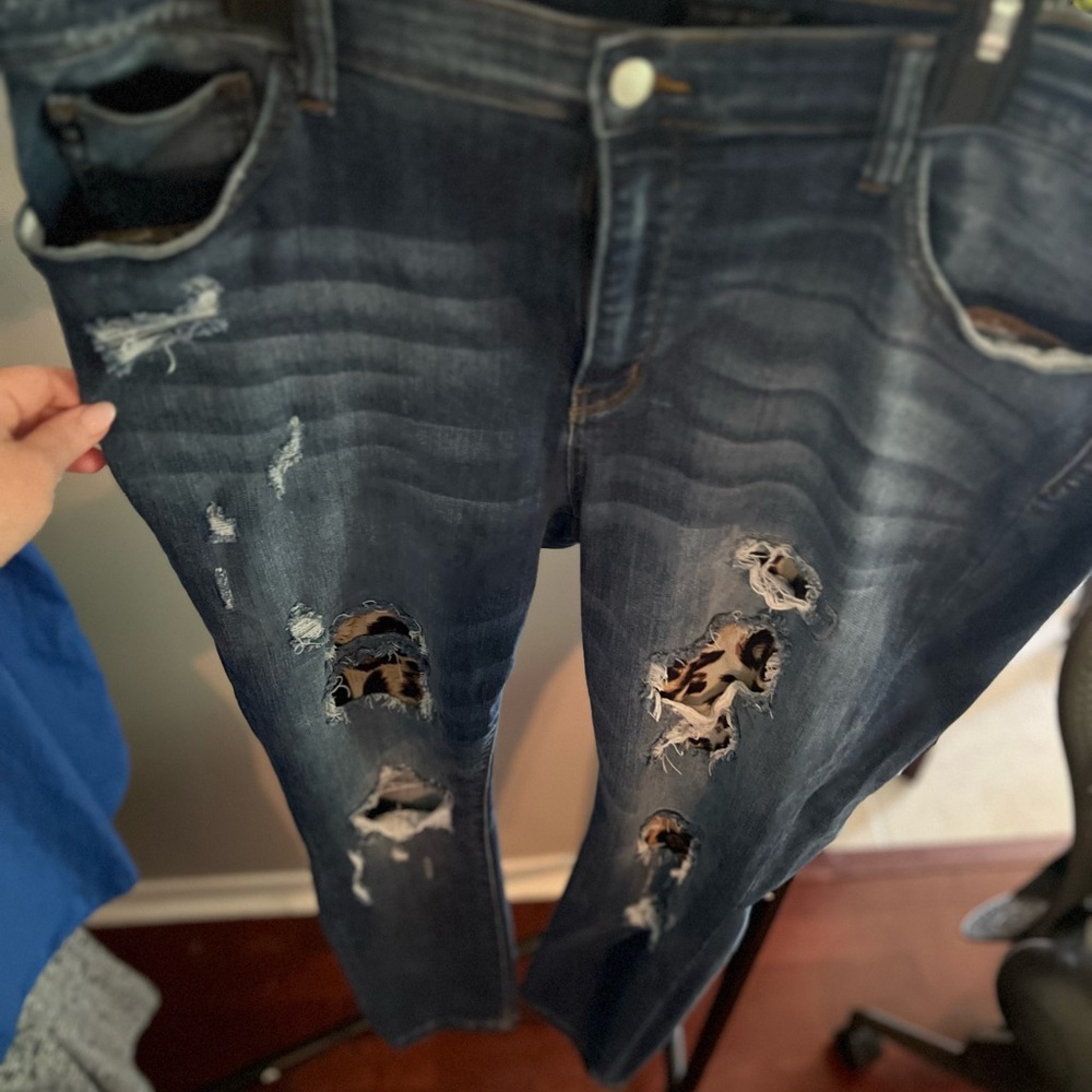 Judy Blue Dark Wash Distressed Boyfriend Jeans